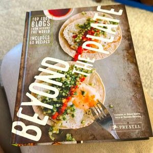 *Final Price* Beyond The Plate Cookbook Hardcover EUC Top Food Recipes